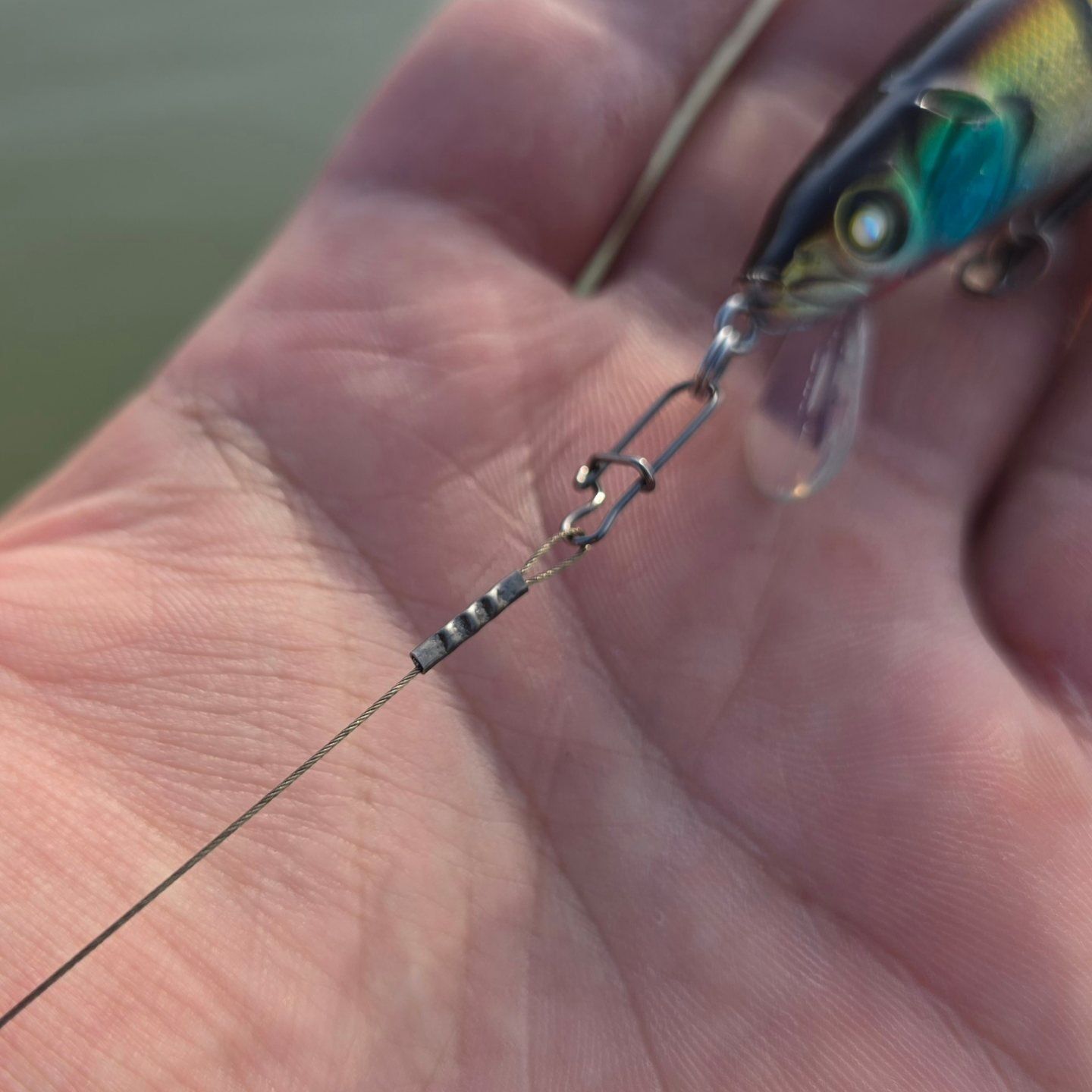 MATE WIRE LEADER 7X7 W/ROLLING SWIVEL AND NICE SNAP