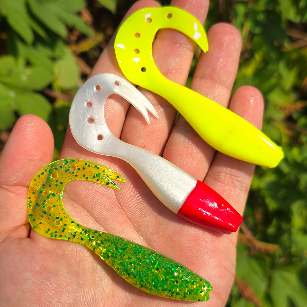 C Line Voodoo Shad Twister 9cm