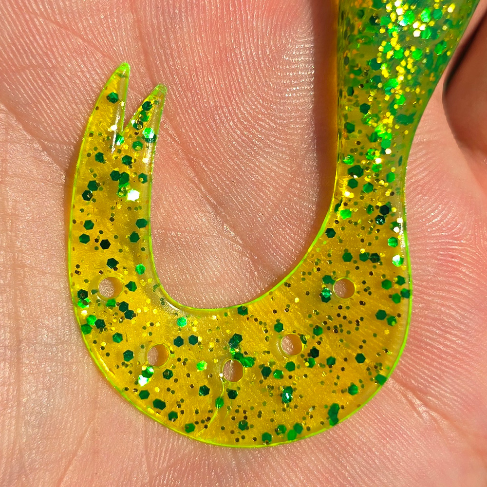 C Line Voodoo Shad Twister 9cm