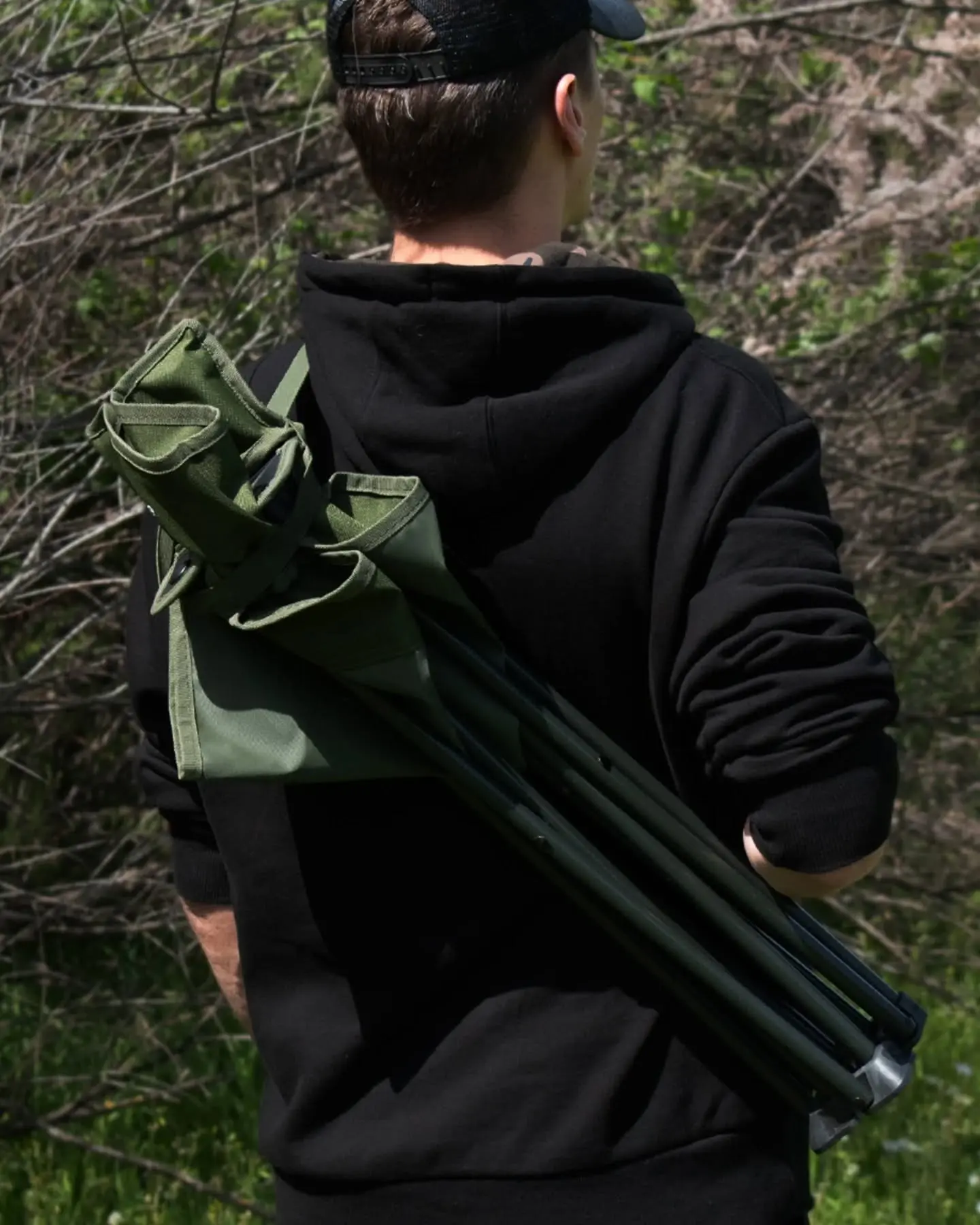 C LINE FOLDING CHAIR