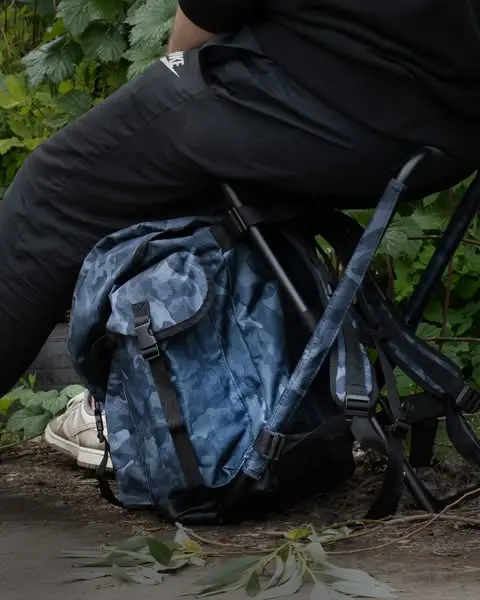 MATE BACKPACK CHAIR