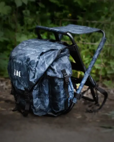 MATE BACKPACK CHAIR