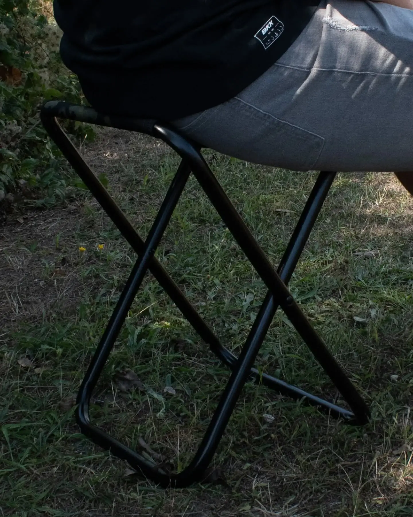 MATE CAMO FOLDABLE STOOL
