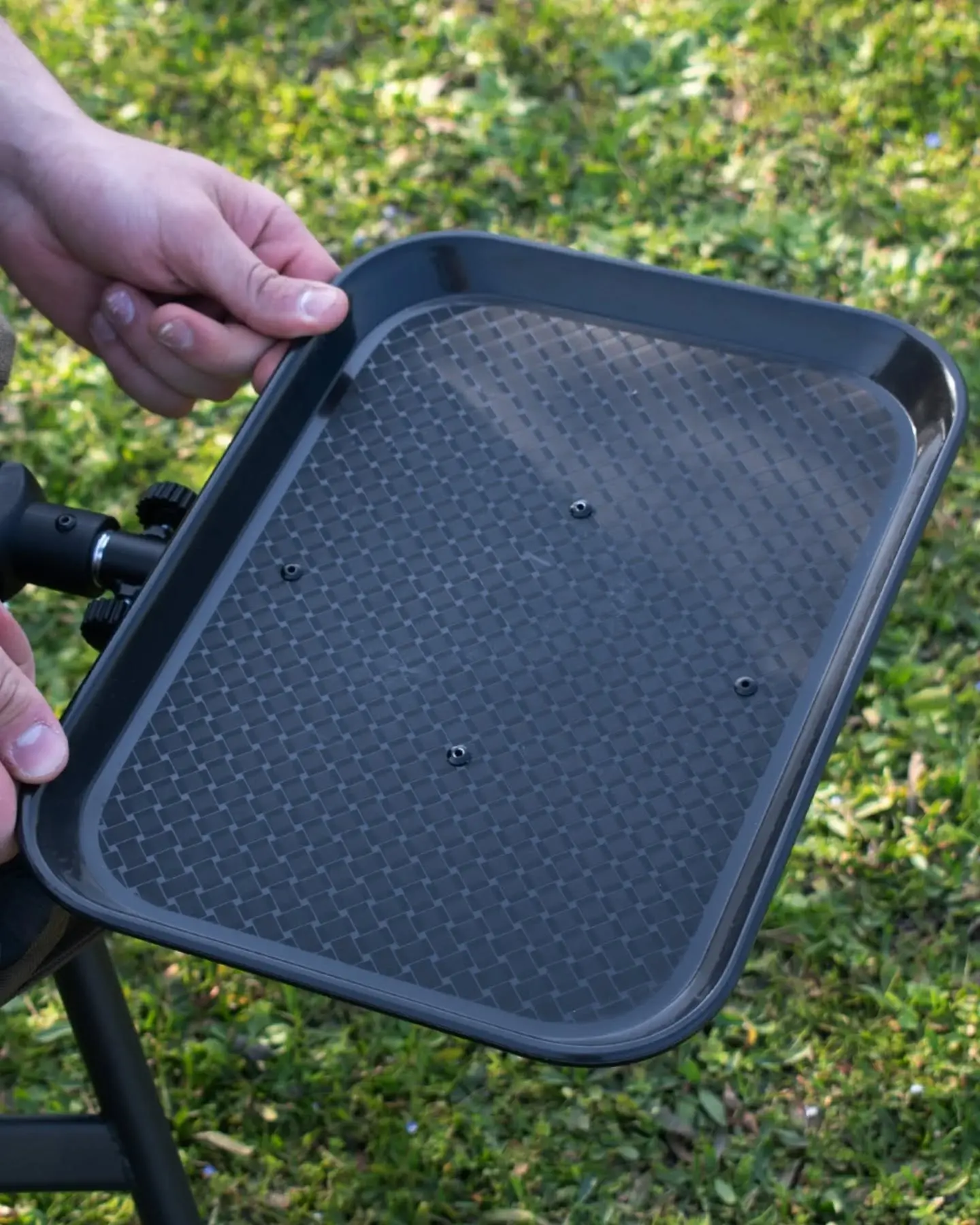 MATE FEEDER TABLE 25 x 35cm