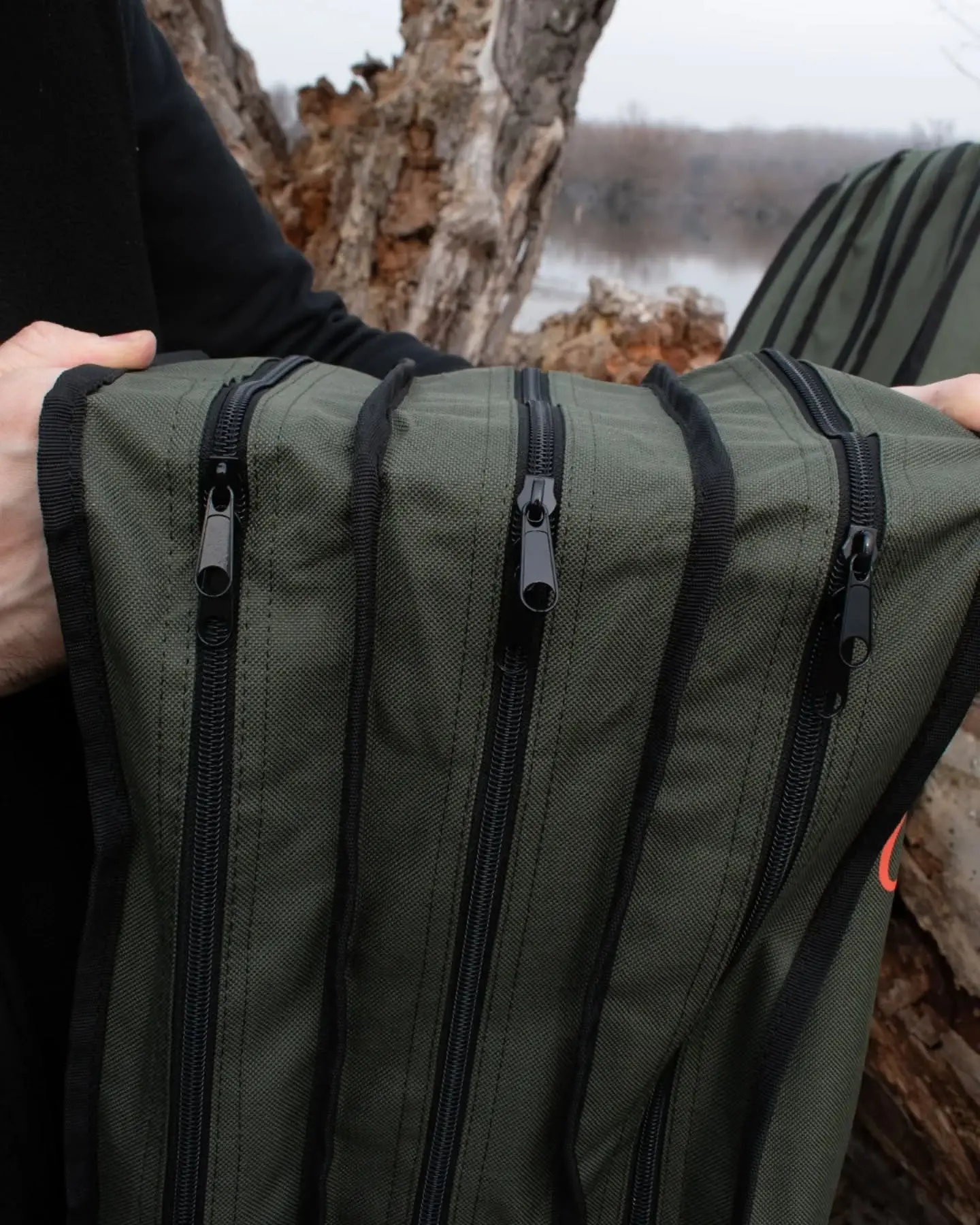 C LINE 3 COMPARTMENT ROD BAG